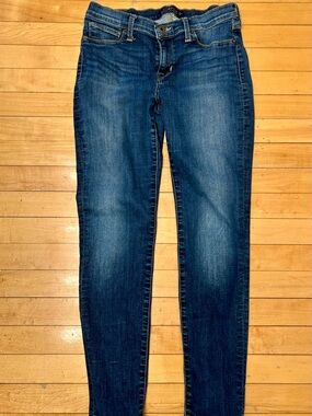 Lucky Brand Medium Blue Denim Jeans - Straight Fit